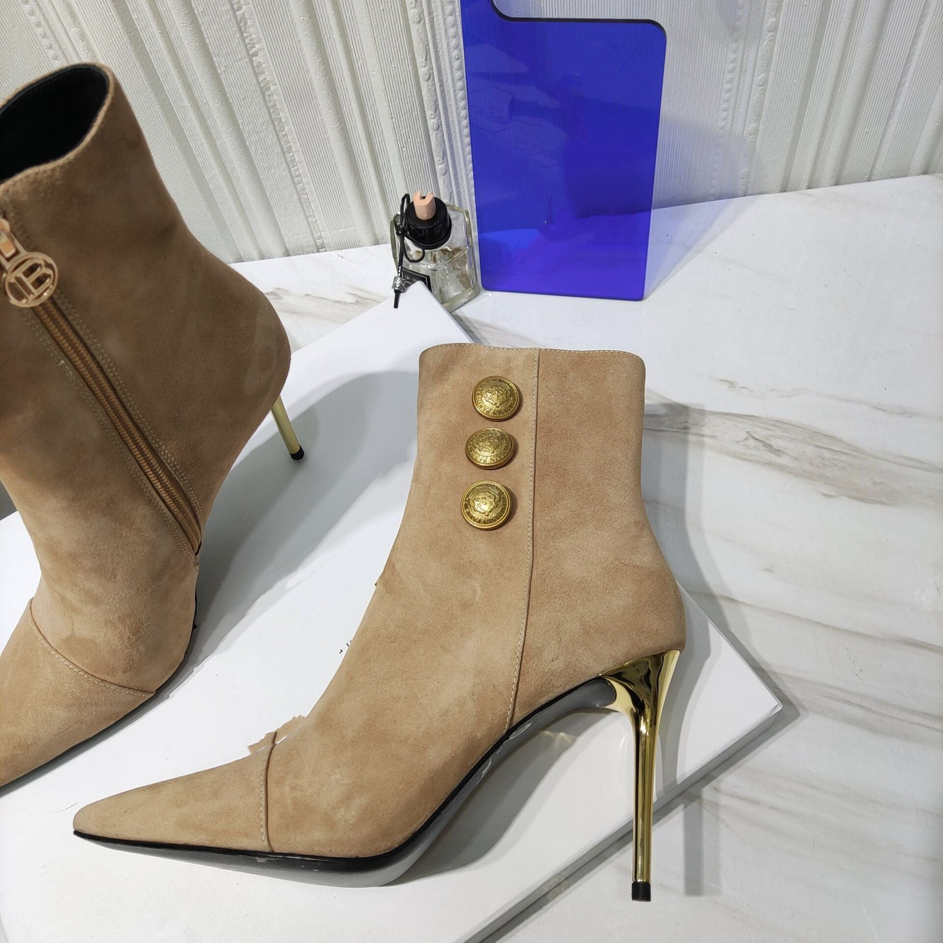 Fashion Suede Pointed Toe Booties