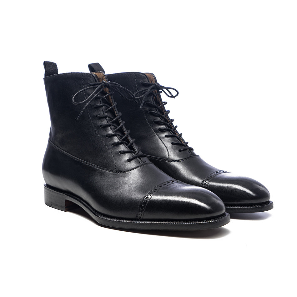 Martin Oxford Boots English Last Carved