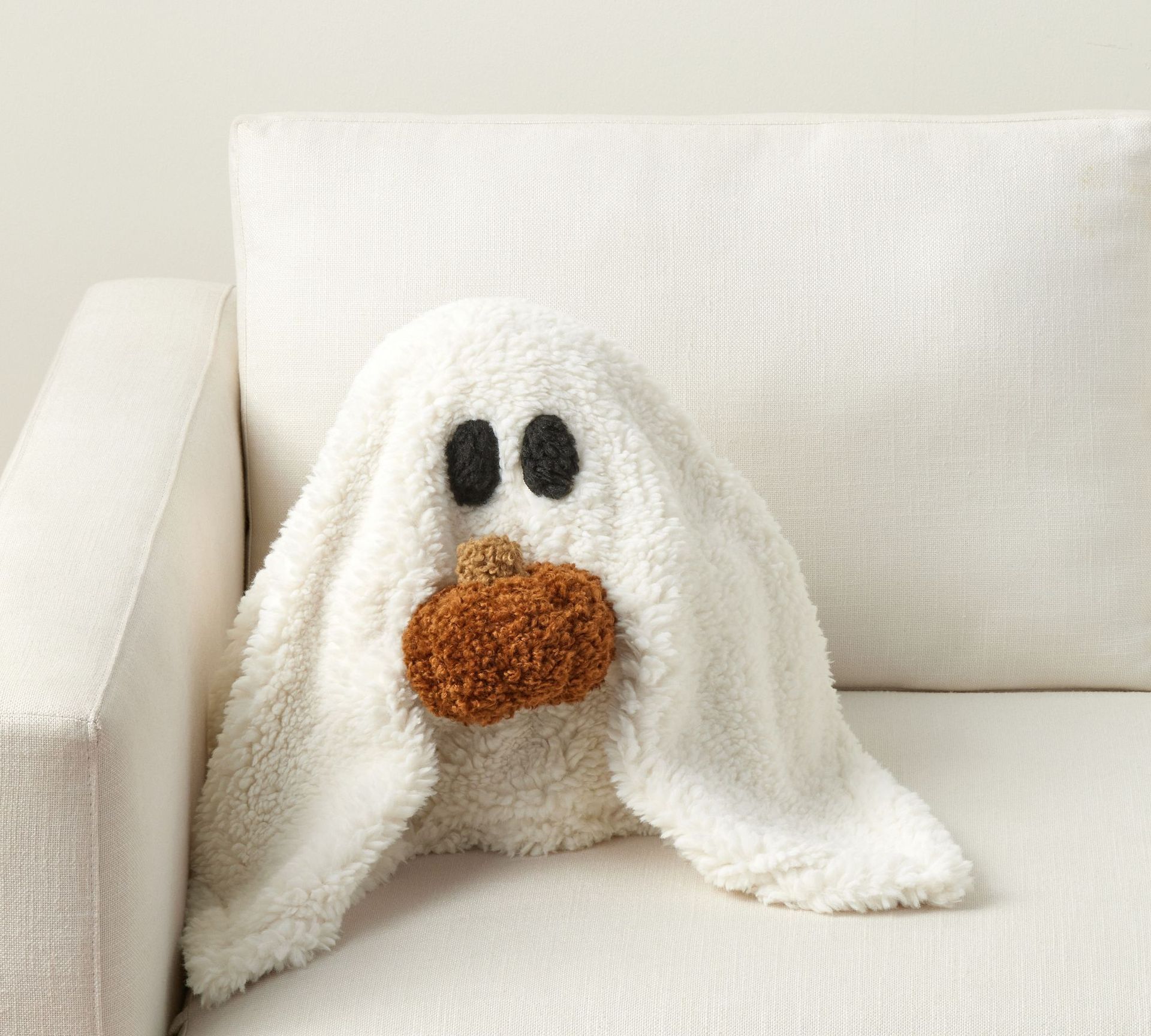 New Gus The Ghost With Pumpkin Pillow Halloween