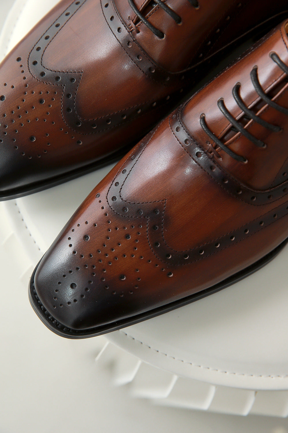 British Brogue Engraved Shoes