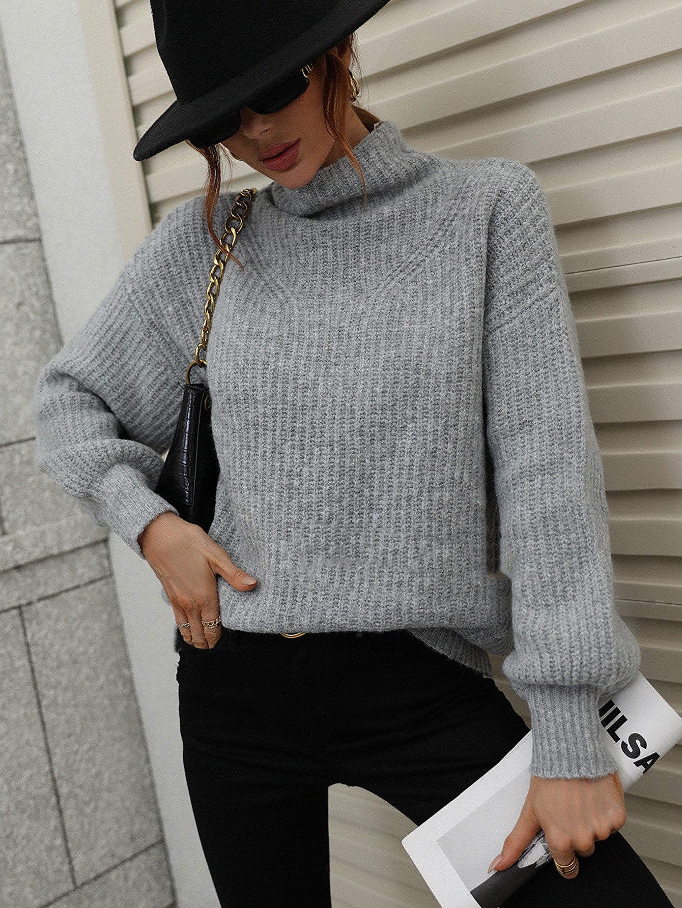 Solid Color Sweater With Turtleneck And Loose Pullover